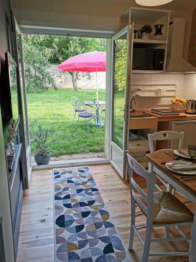 La Vethinoise Bed and Breakfast Vétheuil Exteriör bild